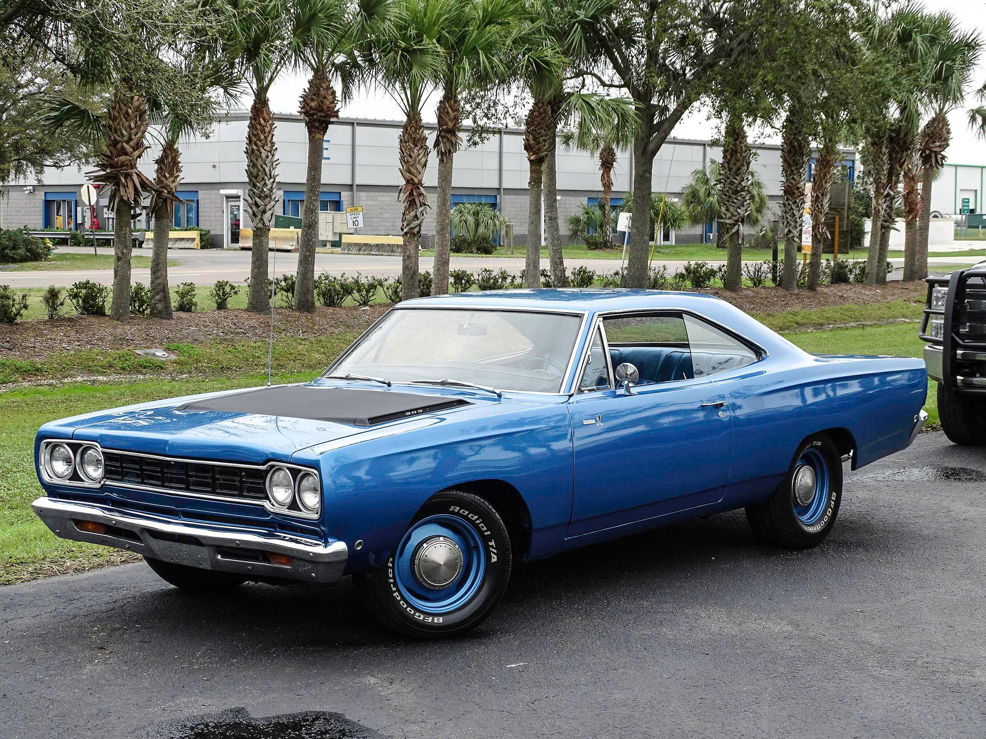 1968 Plymouth Road Runner 